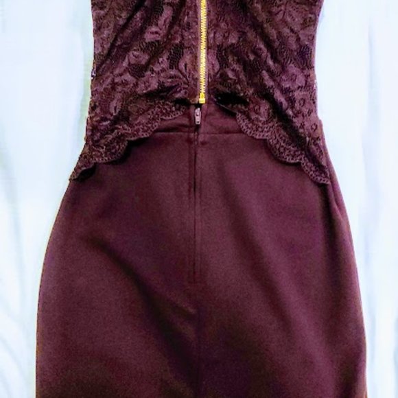 Wine/plum Bodycon Dress with Lace Back - Picture 3 of 7